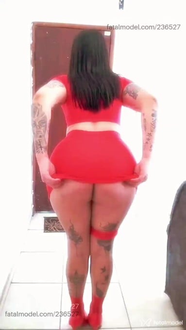 Acompanhante travesti com cabelo castanho de olhos castanhos em Nova Serrana Acompanhante travesti com cabelo castanho de olhos castanhos em Nova Serrana - Amanda Fernandes