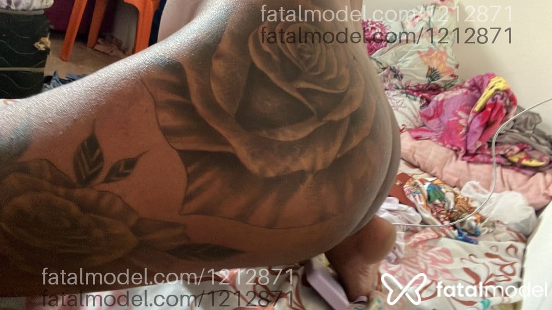Acompanhante mulher trans morena (o) de olhos pretos em Salgueiro - Oliver
