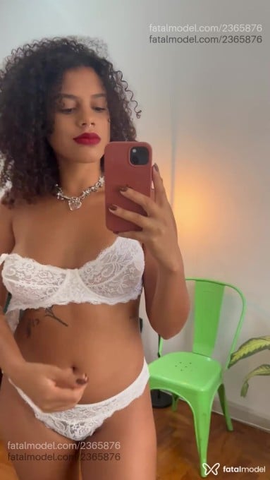 Acompanhante mulher morena (o) de olhos castanhos em São Paulo - Dalila Prado