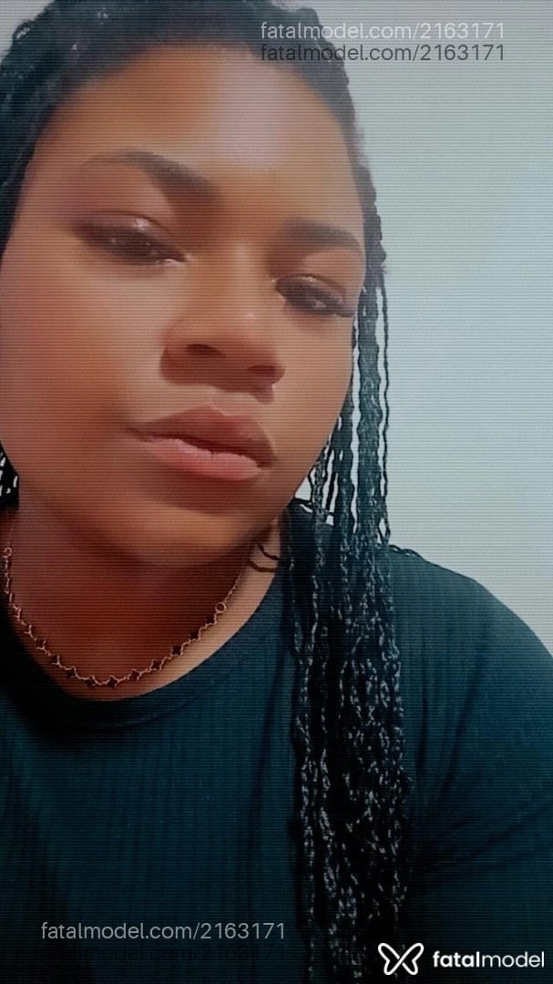 Acompanhante mulher morena (o) de olhos castanhos em Bagé - Renata