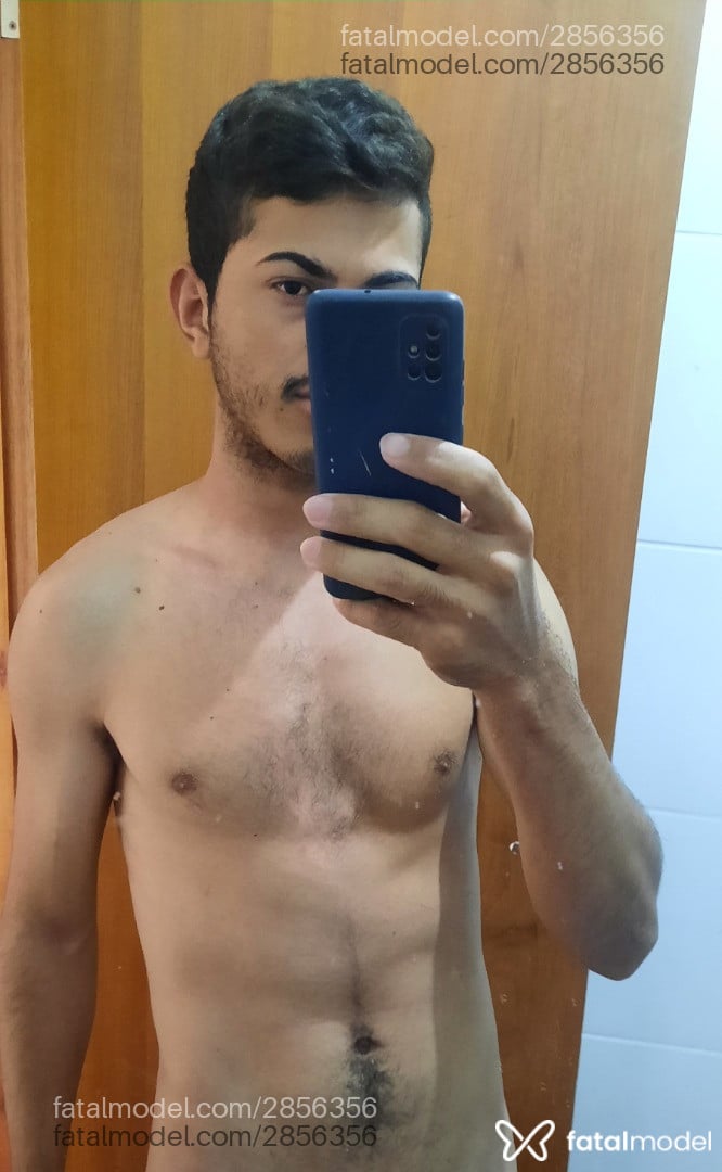 Acompanhante homem morena (o) de olhos pretos em Guaramirim Acompanhante homem morena (o) de olhos pretos em Guaramirim - Willyan Silva