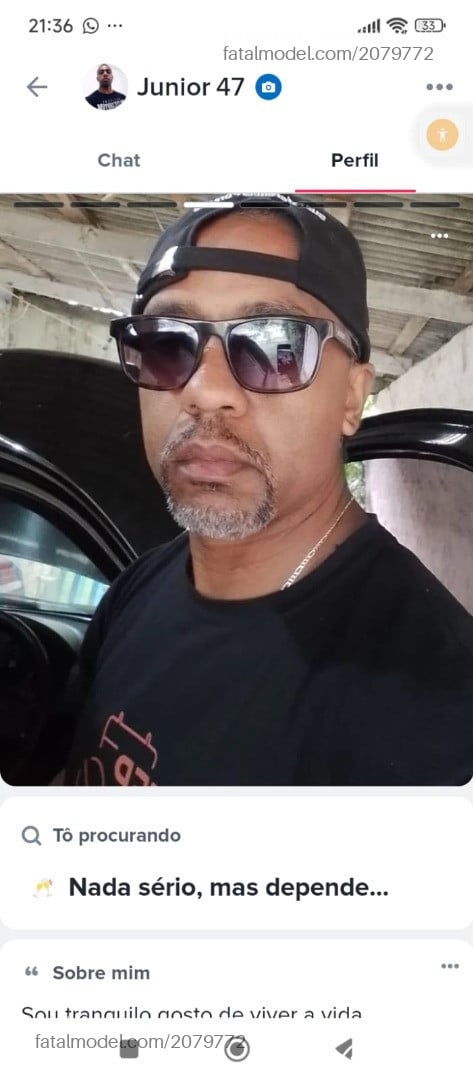 Acompanhante homem com cabelo grisalho de olhos pretos em Porto Alegre - Junior Moreira