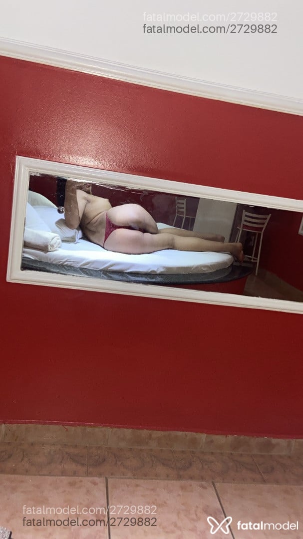 Acompanhante mulher trans com cabelo castanho de olhos castanhos em Catanduva Acompanhante mulher trans com cabelo castanho de olhos castanhos em Catanduva - Anônima