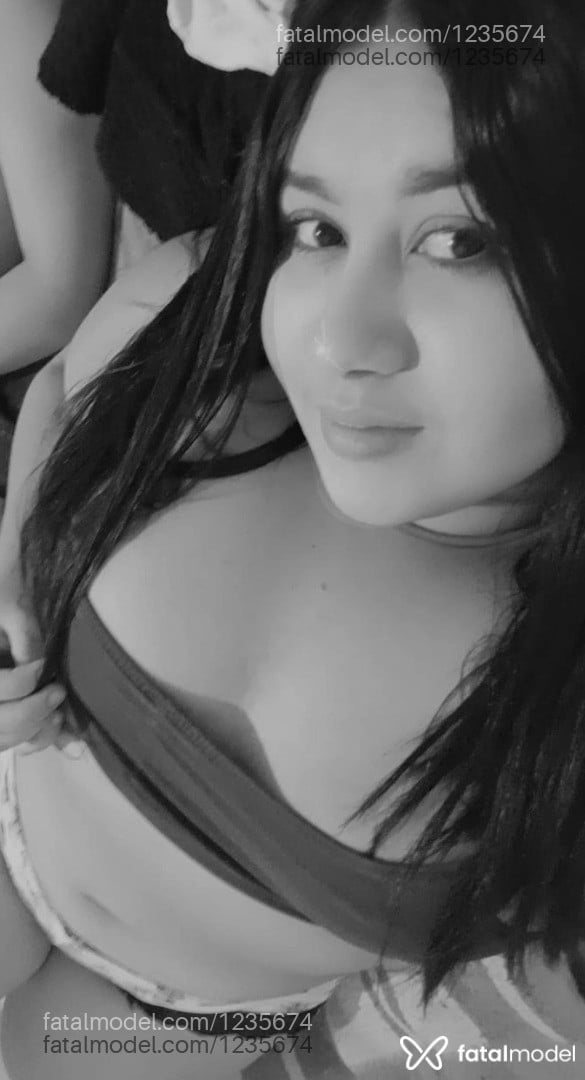 Acompanhante mulher com cabelo castanho de olhos castanhos em Joinville - Bea