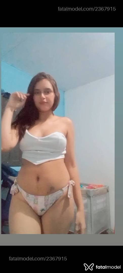 Acompanhante mulher com cabelo castanho de olhos mel em Belém - Karol
