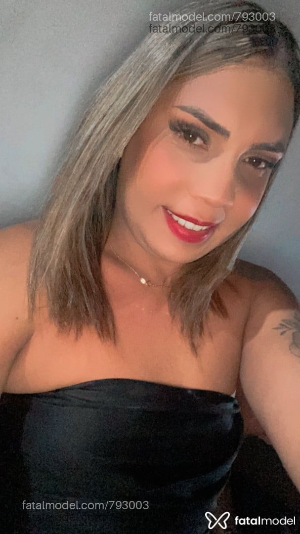 Acompanhante mulher trans loira (o) de olhos castanhos em Serra Talhada - Alissa