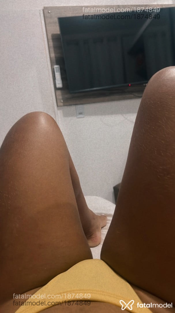 Acompanhante mulher com cabelo castanho de olhos castanhos em Fortaleza - Melissa Castro