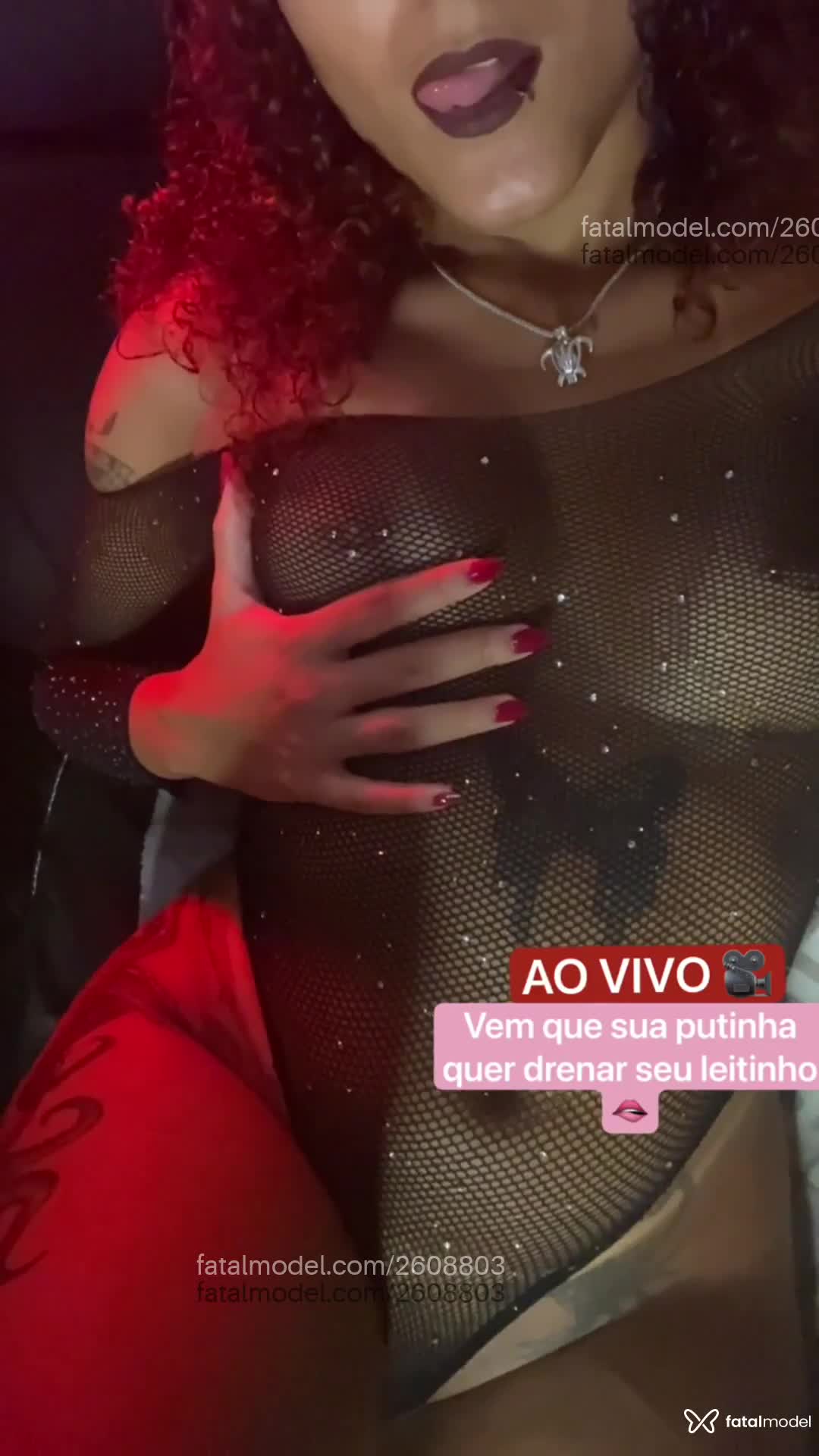 Acompanhante mulher com cabelo castanho de olhos castanhos em Virtual - Kayra