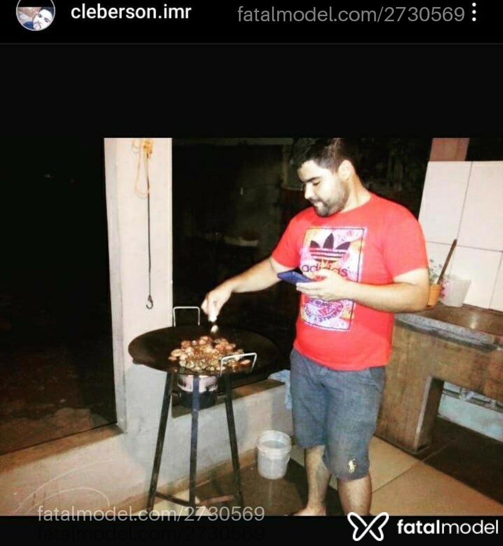 Acompanhante homem morena (o) de olhos pretos em Dourados Acompanhante homem morena (o) de olhos pretos em Dourados - Gordinhosaliente