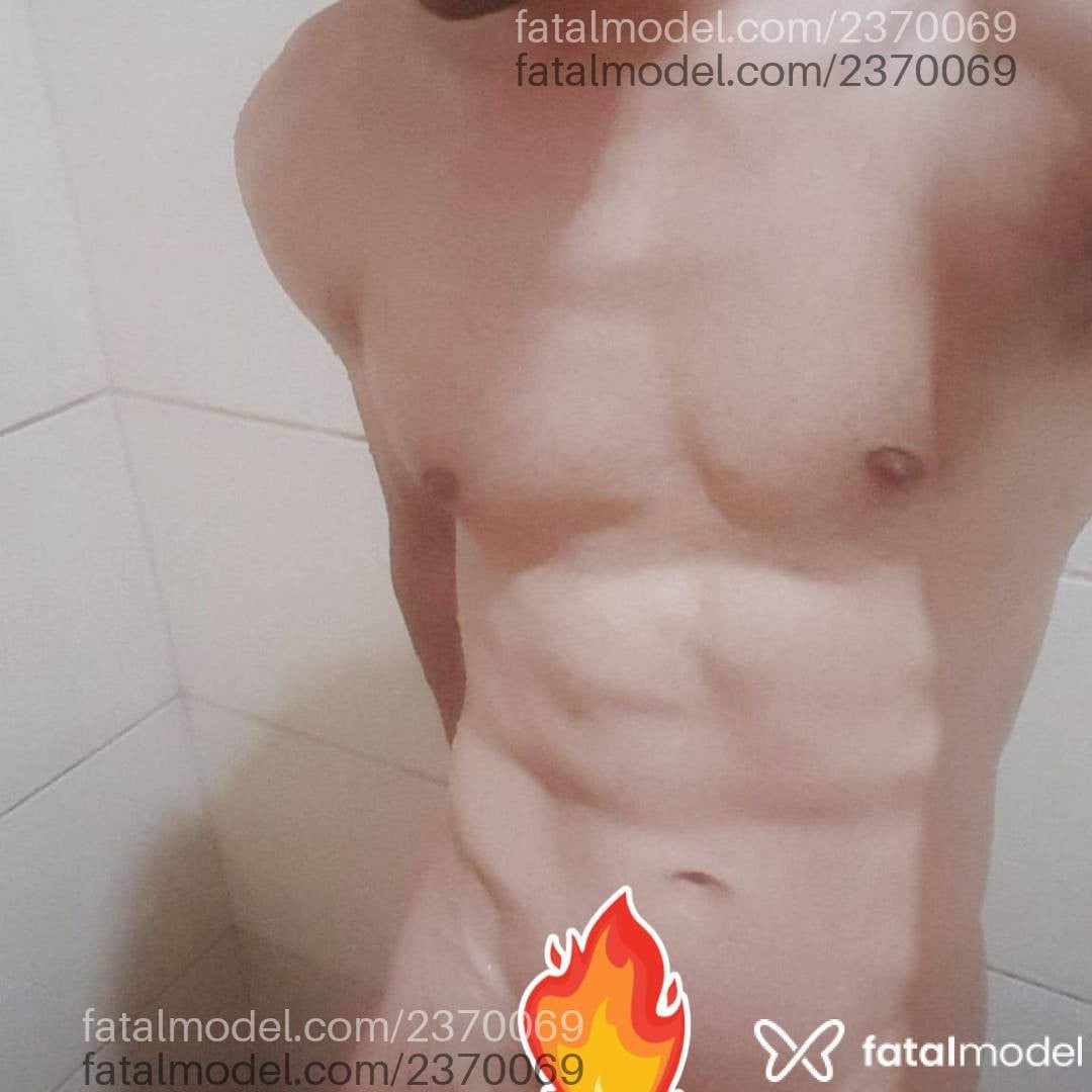 Acompanhante homem morena (o) de olhos pretos em Porto Alegre - Erik Vargas