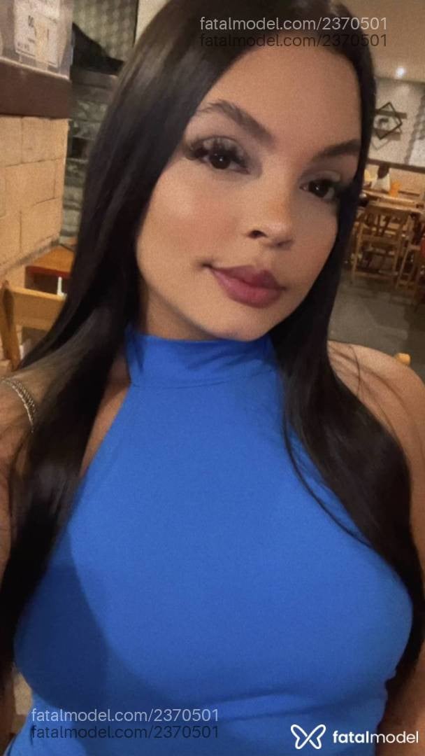 Acompanhante mulher morena (o) de olhos mel - Loren Silva