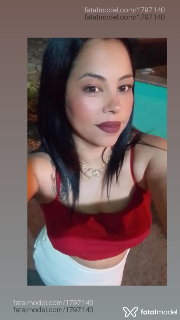 Acompanhante mulher morena (o) de olhos castanhos - Kelly