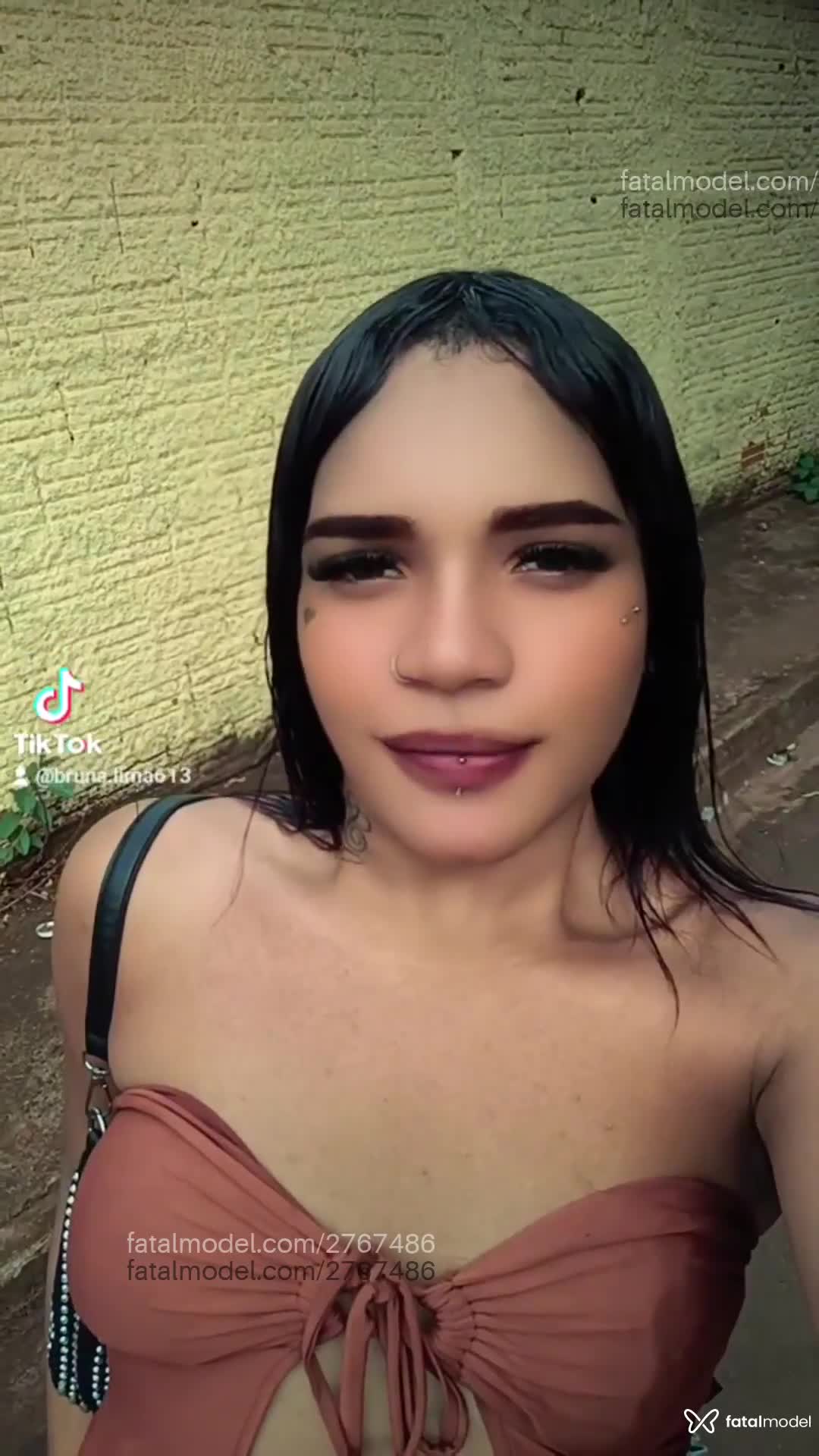 Acompanhante mulher trans ruiva (o) de olhos castanhos em Guará - Nifetinhaa