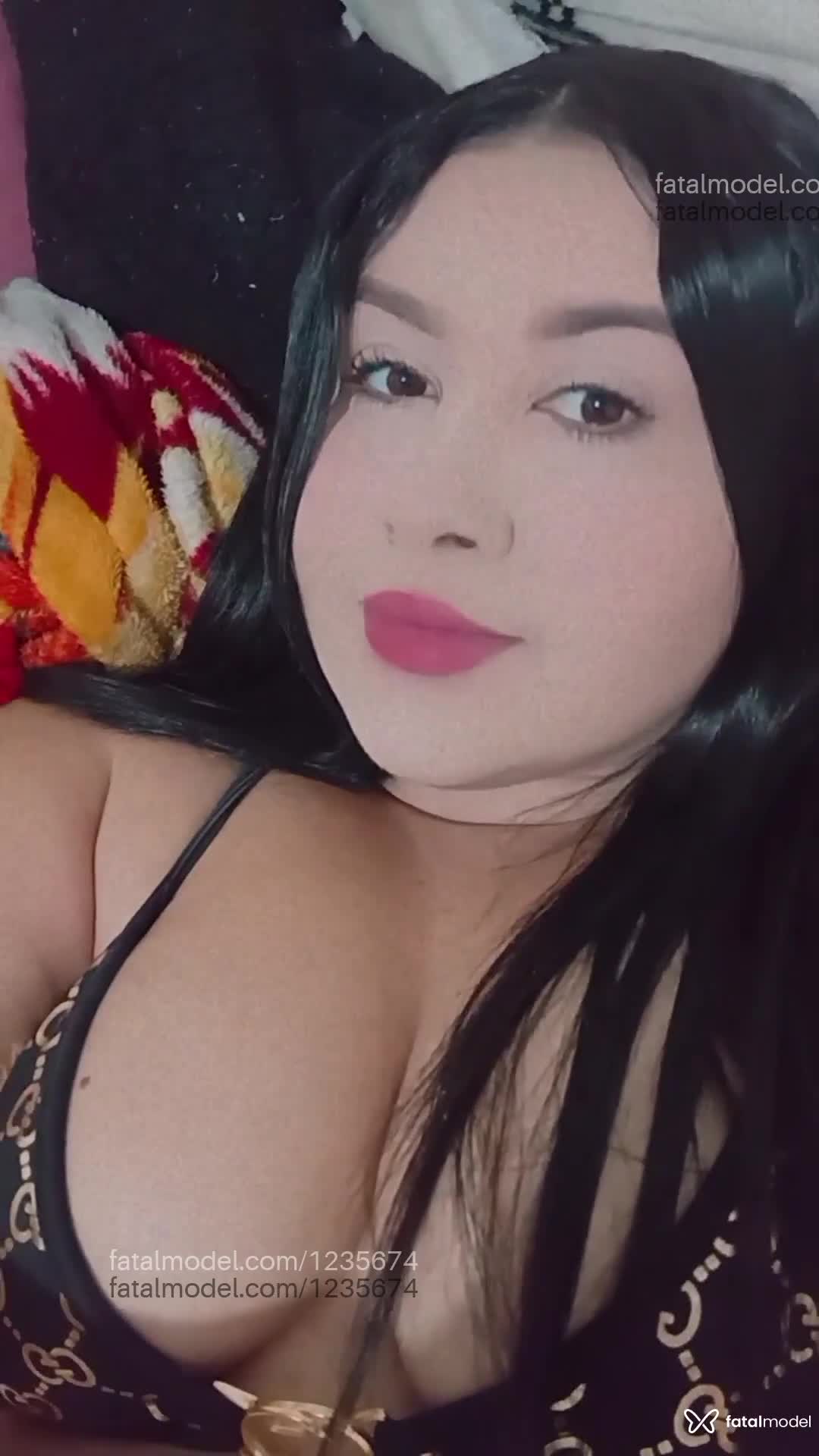 Acompanhante mulher com cabelo castanho de olhos castanhos em Joinville - Bea