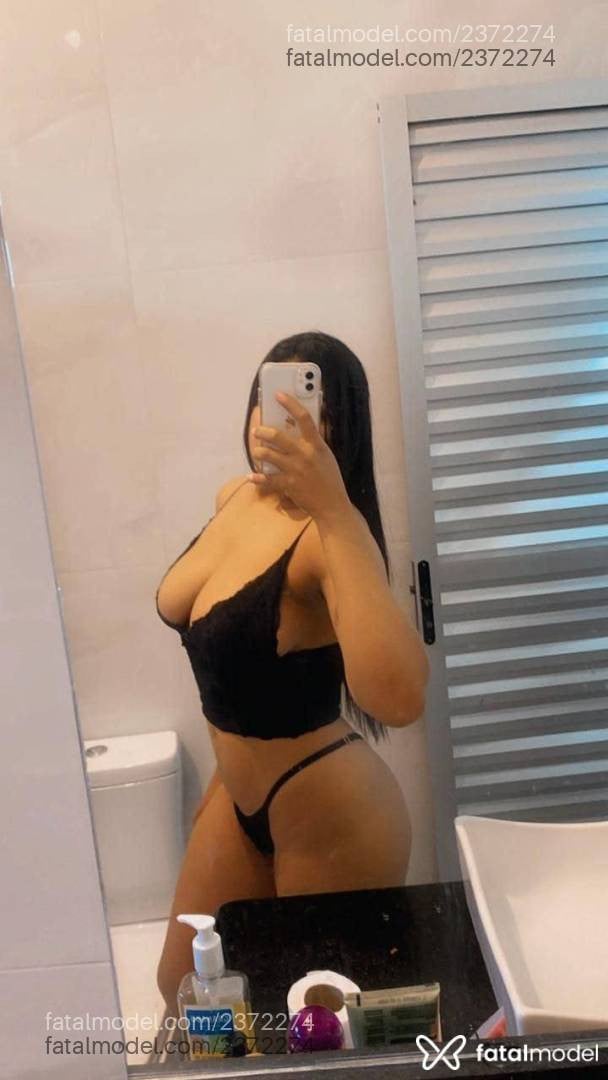 Acompanhante mulher morena (o) de olhos castanhos - Pollyana