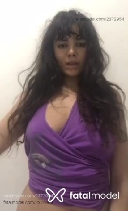 Acompanhante mulher morena (o) de olhos castanhos em Virtual - Pascal