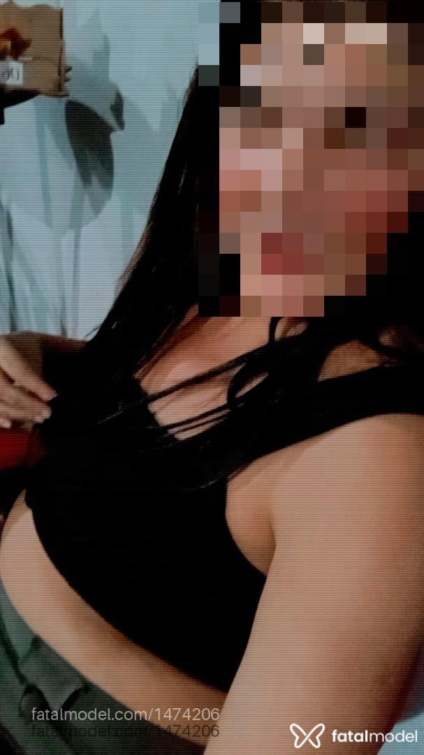 Acompanhante mulher com cabelo castanho de olhos castanhos em Duque de Caxias - Laura Monticello