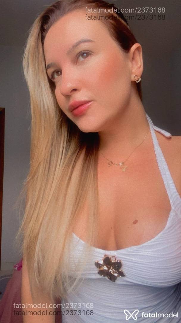 Acompanhante mulher loira (o) de olhos castanhos em Sinop - Bianca