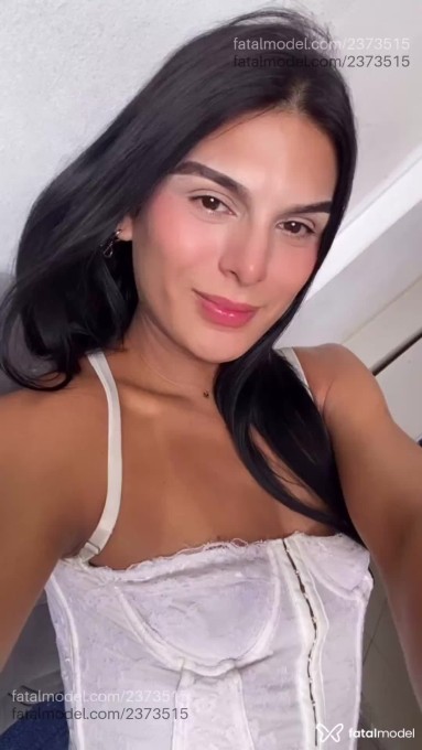 Acompanhante mulher trans morena (o) de olhos castanhos em Belém Acompanhante mulher trans morena (o) de olhos castanhos em Belém - Lara Mondoni