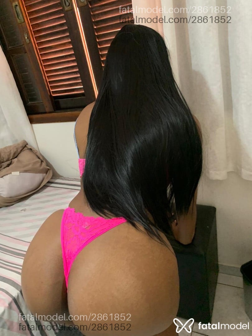 Acompanhante mulher com cabelo castanho de olhos castanhos em Barueri - Daniella