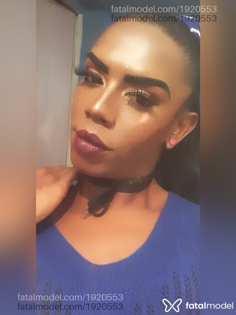 Acompanhante mulher trans morena (o) de olhos castanhos em Barretos Acompanhante mulher trans morena (o) de olhos castanhos em Barretos - Jenifer Rios
