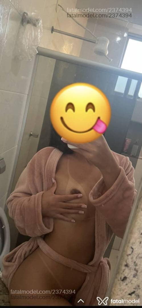 Acompanhante mulher morena (o) de olhos pretos - ísis Monteiro
