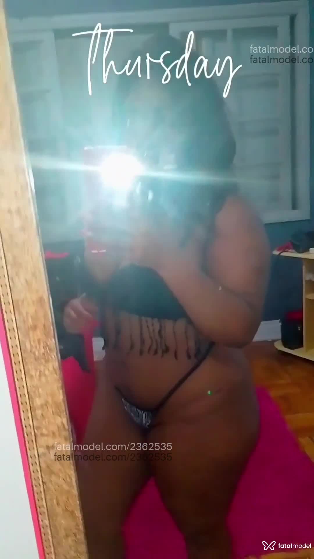Acompanhante mulher com cabelo castanho de olhos castanhos em Caraguatatuba - Raquel