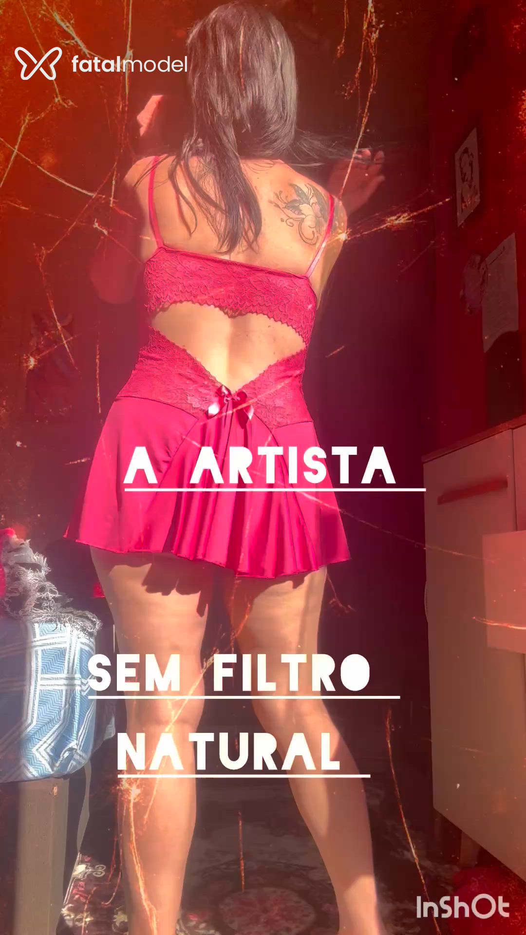 Acompanhante mulher com cabelo castanho de olhos castanhos - Carol