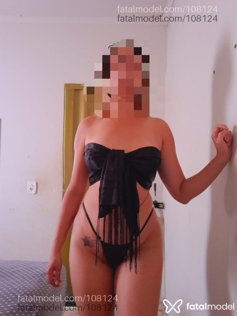 Acompanhante mulher loira (o) de olhos castanhos em Rio Verde - Pietra Ferrari