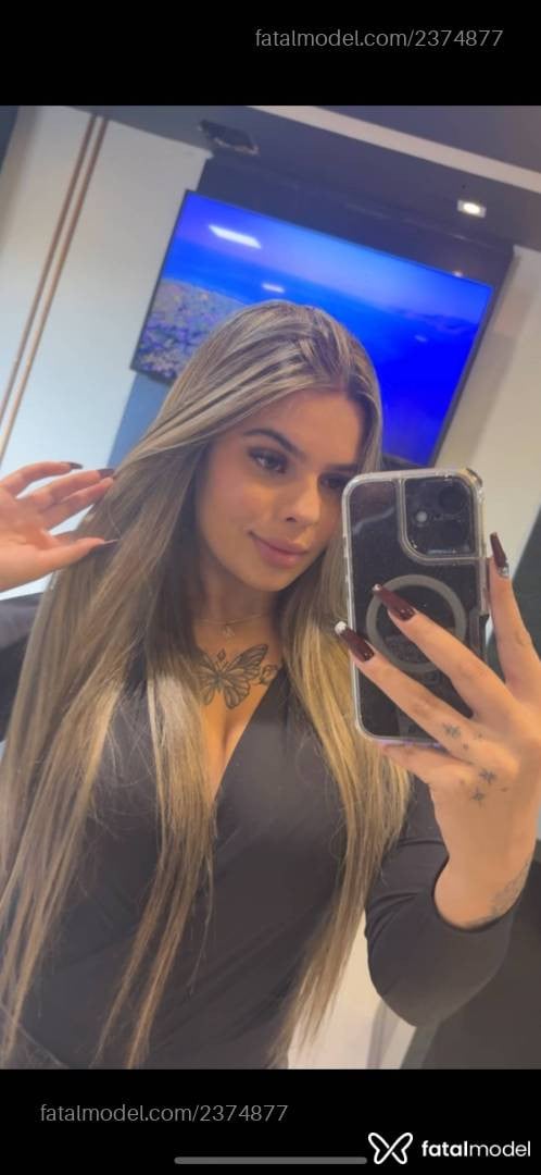 Acompanhante mulher loira (o) de olhos castanhos em Pelotas Acompanhante mulher loira (o) de olhos castanhos em Pelotas - Tayssa Eduarda