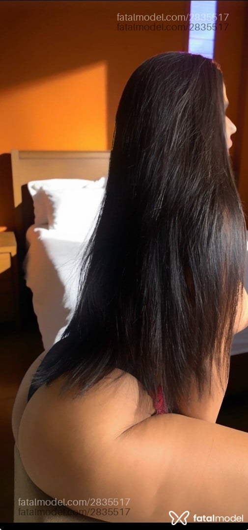 Acompanhante mulher morena (o) de olhos pretos em Recife - Melissa