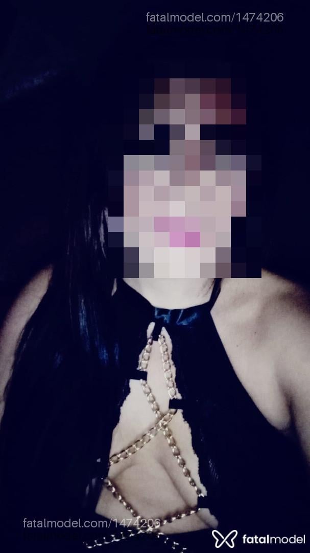 Acompanhante mulher com cabelo castanho de olhos castanhos em Duque de Caxias - Laura Monticello