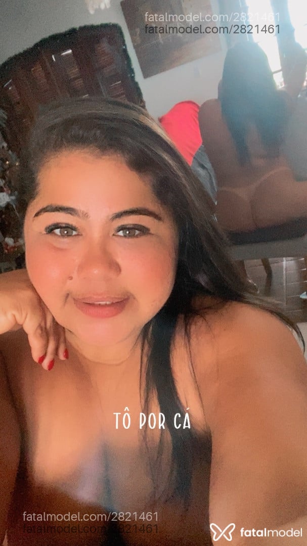 Acompanhante mulher com cabelo castanho de olhos verdes em Araruama Acompanhante mulher com cabelo castanho de olhos verdes em Araruama - Gabriella