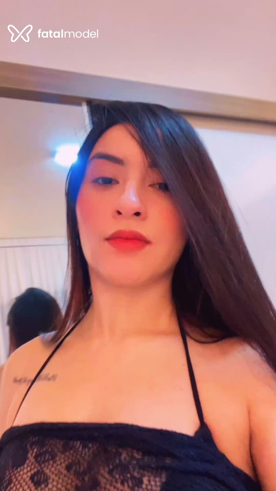 Acompanhante mulher com cabelo castanho de olhos pretos em Itajaí Acompanhante mulher com cabelo castanho de olhos pretos em Itajaí - Maya Lima
