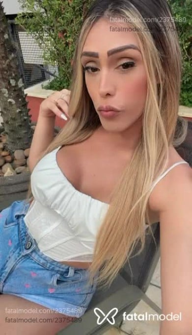 Acompanhante mulher trans loira (o) de olhos castanhos em São Paulo - Kariny