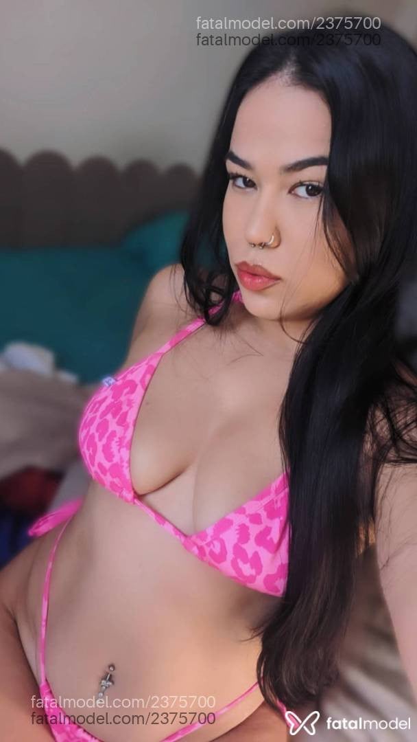 Acompanhante mulher morena (o) de olhos castanhos - Gaby Fernandes