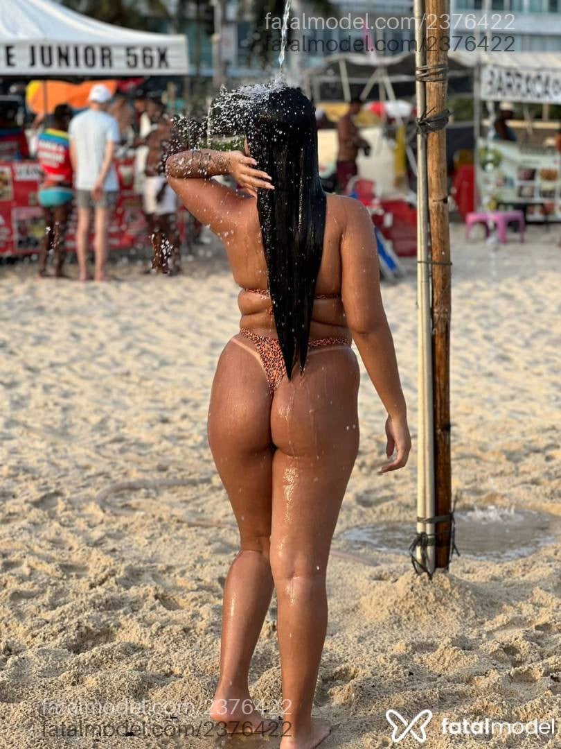 Acompanhante mulher morena (o) de olhos castanhos - Karen Silva