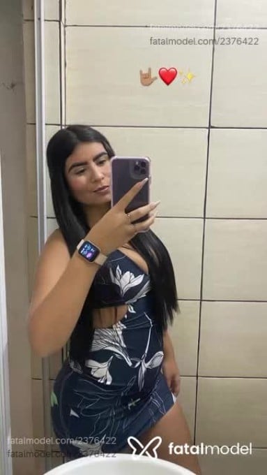 Acompanhante mulher morena (o) de olhos castanhos - Karen Silva Acompanhante mulher morena (o) de olhos castanhos - Karen Silva