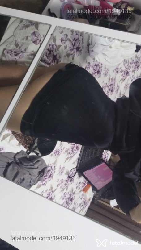 Acompanhante mulher com cabelo castanho de olhos castanhos em Camboriú - Sábrina