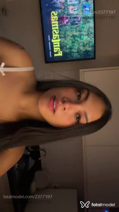 Acompanhante mulher com cabelo castanho de olhos castanhos em Guarulhos Acompanhante mulher com cabelo castanho de olhos castanhos em Guarulhos - Juliana Nunes