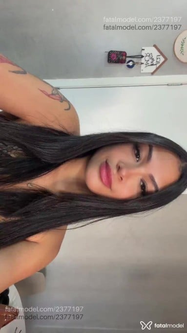 Acompanhante mulher com cabelo castanho de olhos castanhos em Guarulhos Acompanhante mulher com cabelo castanho de olhos castanhos em Guarulhos - Juliana Nunes