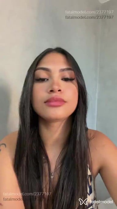 Acompanhante mulher com cabelo castanho de olhos castanhos em Guarulhos Acompanhante mulher com cabelo castanho de olhos castanhos em Guarulhos - Juliana Nunes