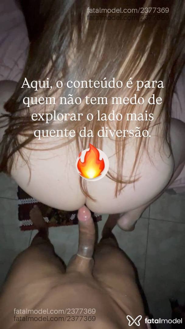 Acompanhante mulher trans loira (o) de olhos castanhos - Bruna