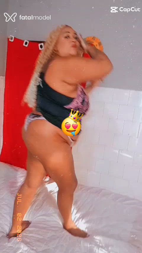 Acompanhante mulher loira (o) de olhos castanhos em São Carlos Acompanhante mulher loira (o) de olhos castanhos em São Carlos - Cleópatra