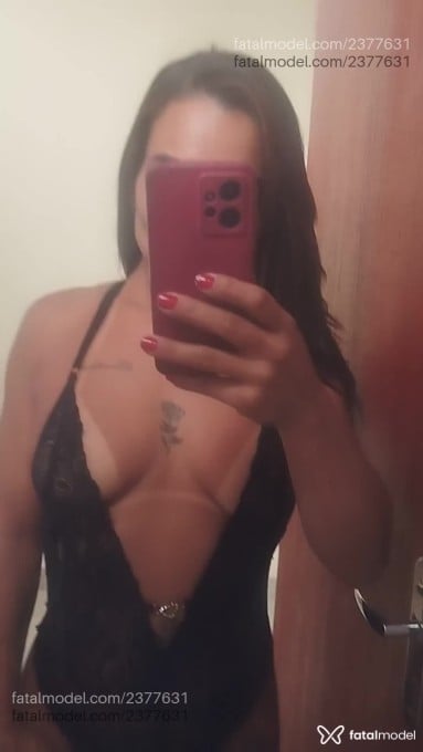 Acompanhante mulher morena (o) de olhos castanhos em Capelinha Acompanhante mulher morena (o) de olhos castanhos em Capelinha - Sabrina