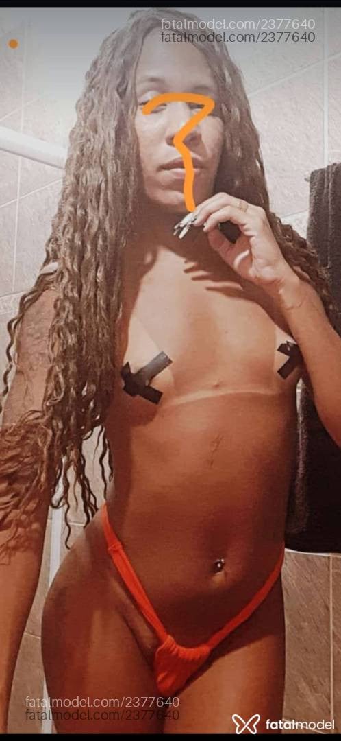 Acompanhante mulher trans com cabelo castanho de olhos pretos em Rio de Janeiro - Tâmara Santoos