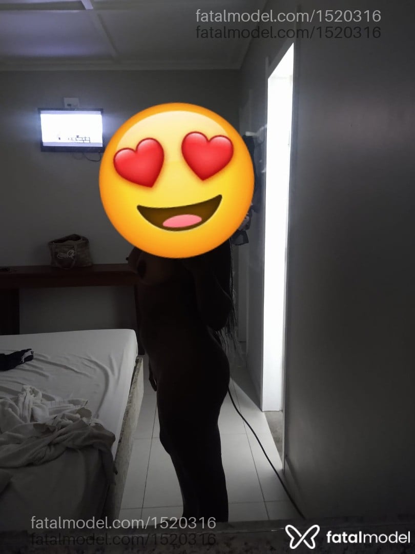 Acompanhante mulher morena (o) de olhos castanhos em Rio de Janeiro - Samantha