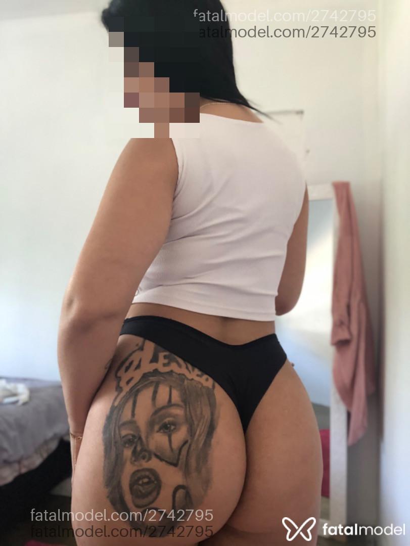Acompanhante mulher com cabelo castanho de olhos castanhos em Lages Acompanhante mulher com cabelo castanho de olhos castanhos em Lages - Giovanna