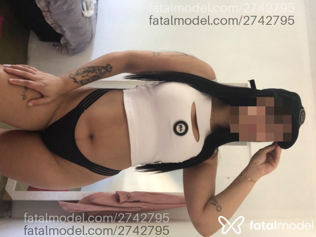 Acompanhante mulher com cabelo castanho de olhos castanhos em Lages Acompanhante mulher com cabelo castanho de olhos castanhos em Lages - Giovanna