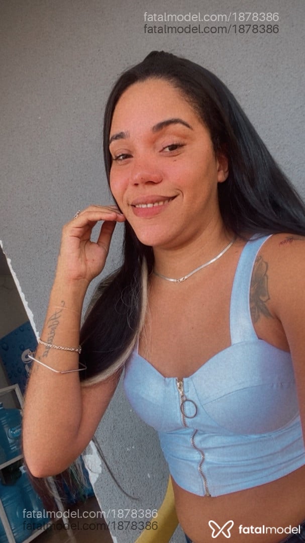 Acompanhante mulher morena (o) de olhos pretos em Sinop - Nadi